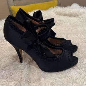 Betsy Johnson retro heels
